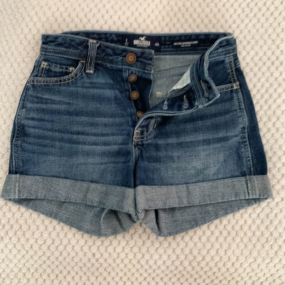 Hollister shorts